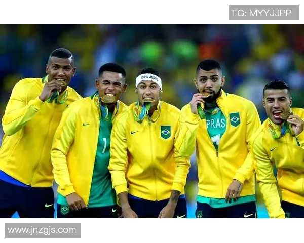 内马尔在足球世界的传奇之路与未来展望：从巴西小将到全球偶像的蜕变