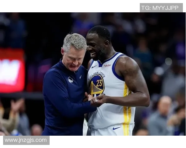 德雷蒙德格林如何在勇士队中扮演多重角色助力球队夺冠